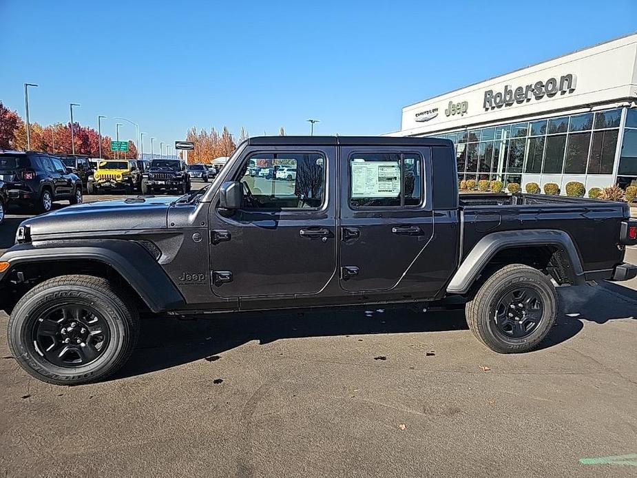 new 2024 Jeep Gladiator car, priced at $35,998