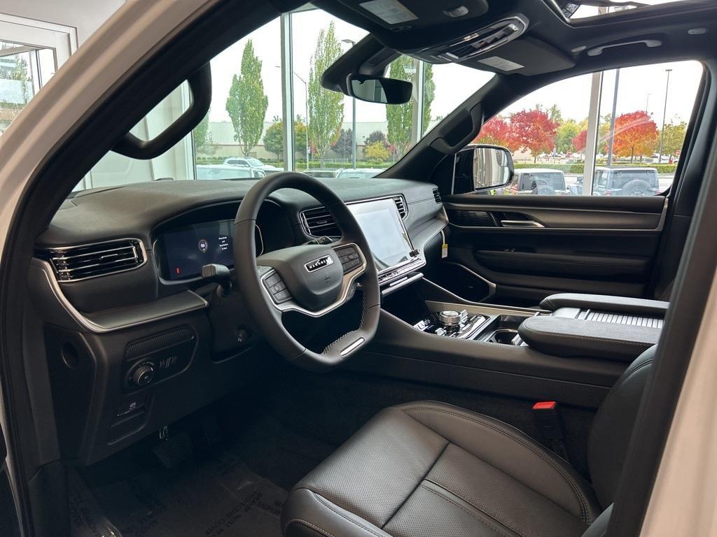 new 2025 Jeep Wagoneer L car, priced at $84,247