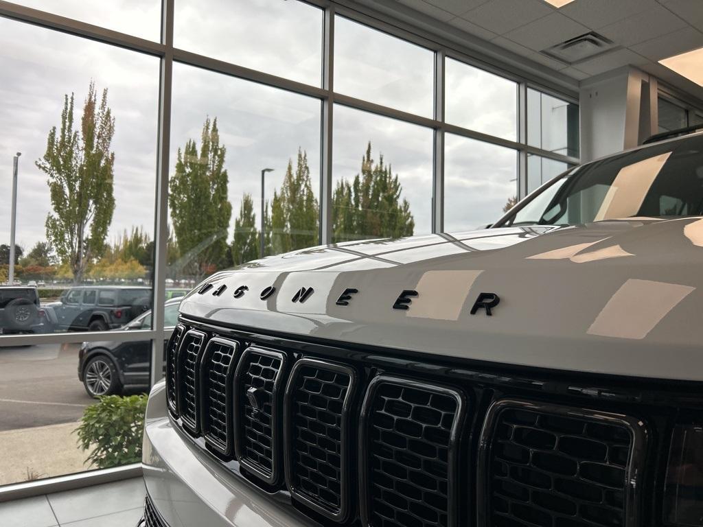 new 2025 Jeep Wagoneer L car, priced at $84,247