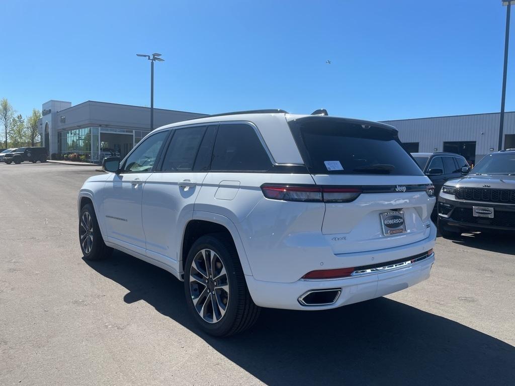 new 2025 Jeep Grand Cherokee car, priced at $62,900