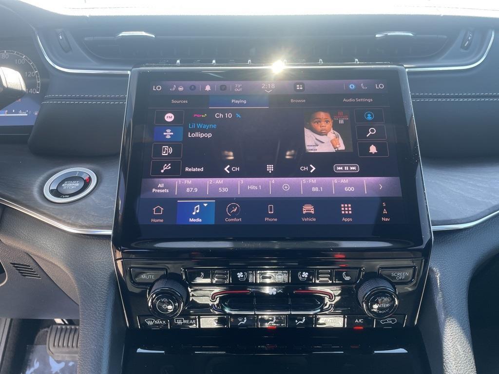 new 2025 Jeep Grand Cherokee car, priced at $62,900