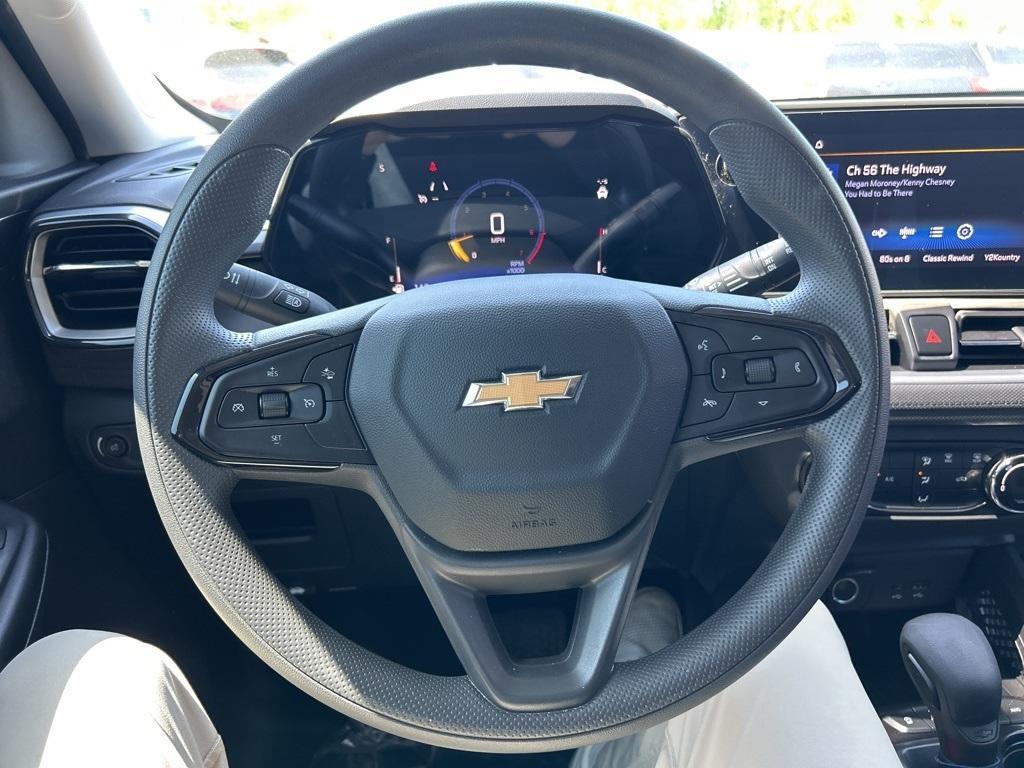 used 2024 Chevrolet TrailBlazer car, priced at $25,273