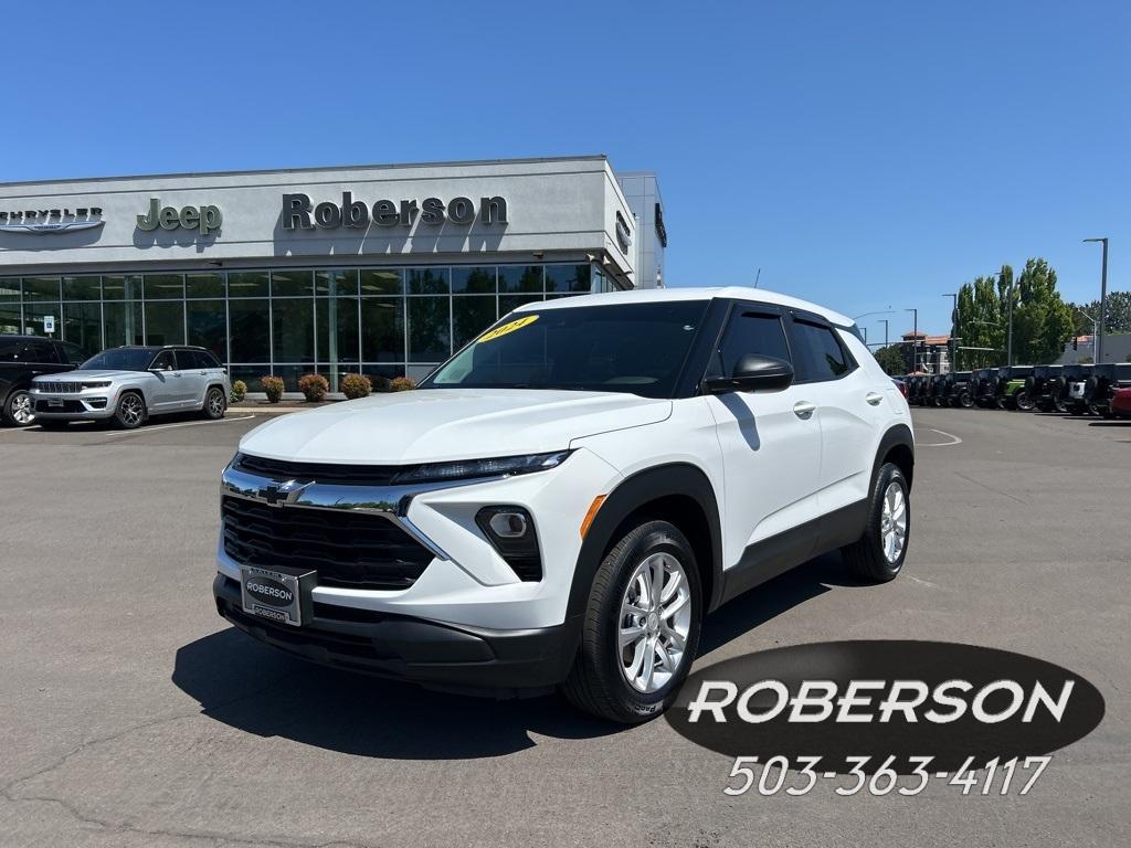 used 2024 Chevrolet TrailBlazer car, priced at $25,273