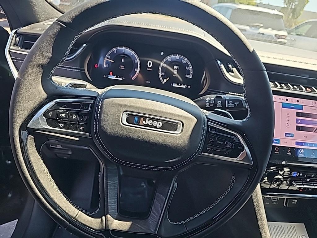 new 2025 Jeep Grand Cherokee L car, priced at $63,648