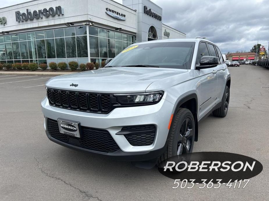 used 2023 Jeep Grand Cherokee car, priced at $39,707