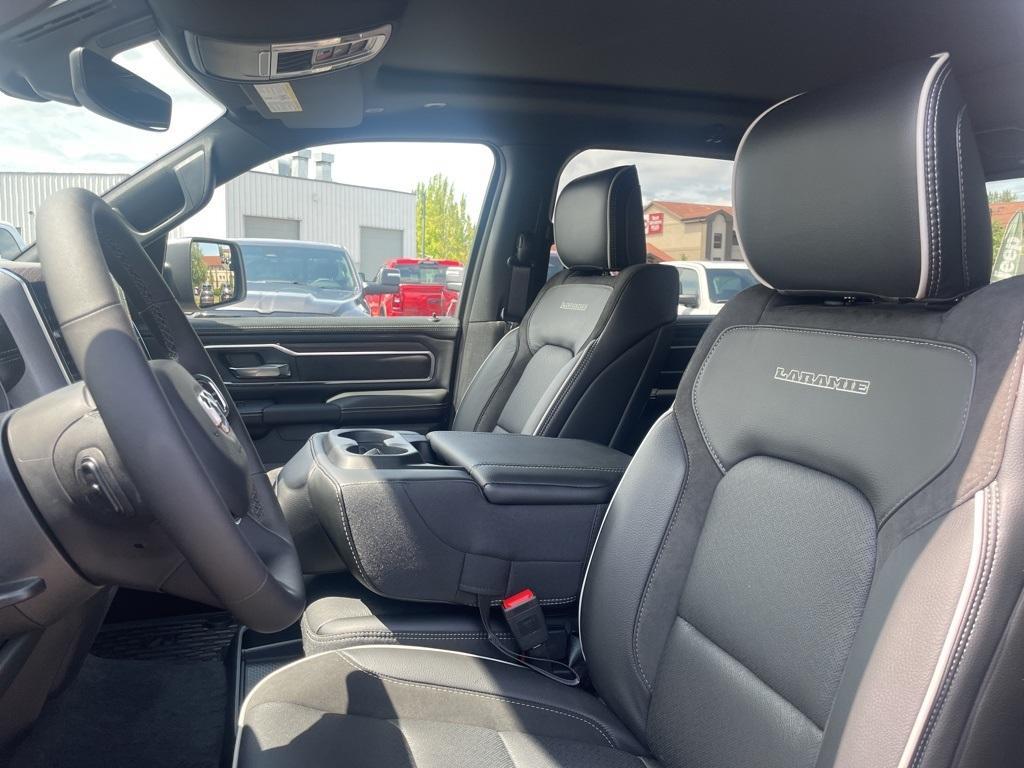 new 2025 Ram 1500 car, priced at $58,582