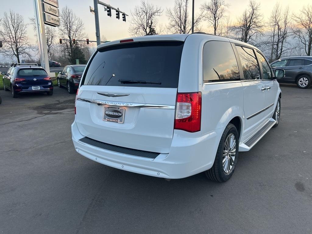 used 2014 Chrysler Town & Country car, priced at $17,998