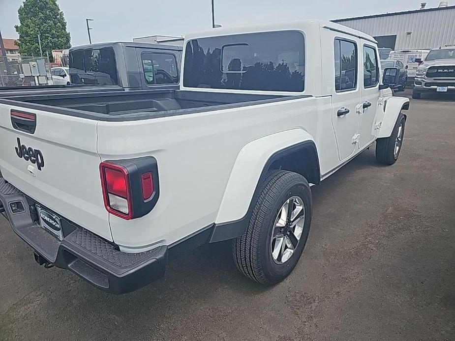 new 2024 Jeep Gladiator car, priced at $50,455