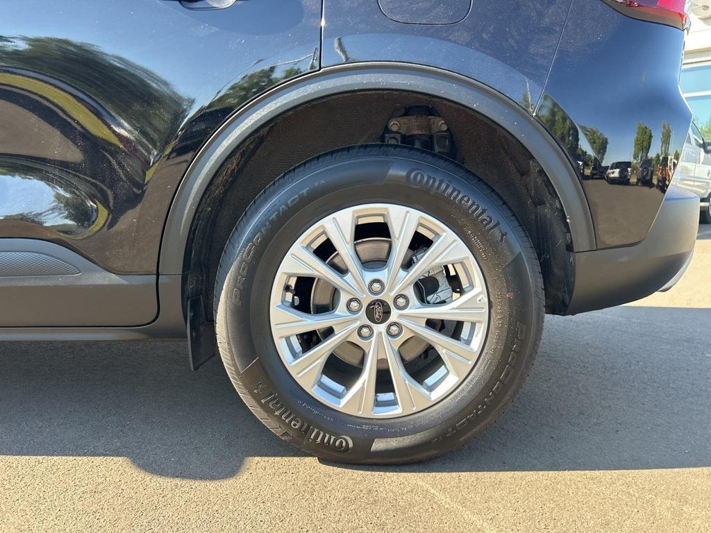 used 2023 Ford Escape car, priced at $23,500
