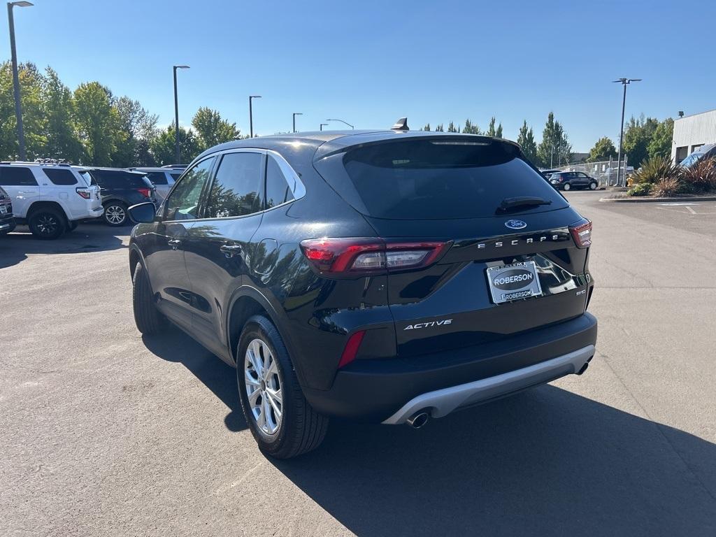 used 2023 Ford Escape car, priced at $23,500