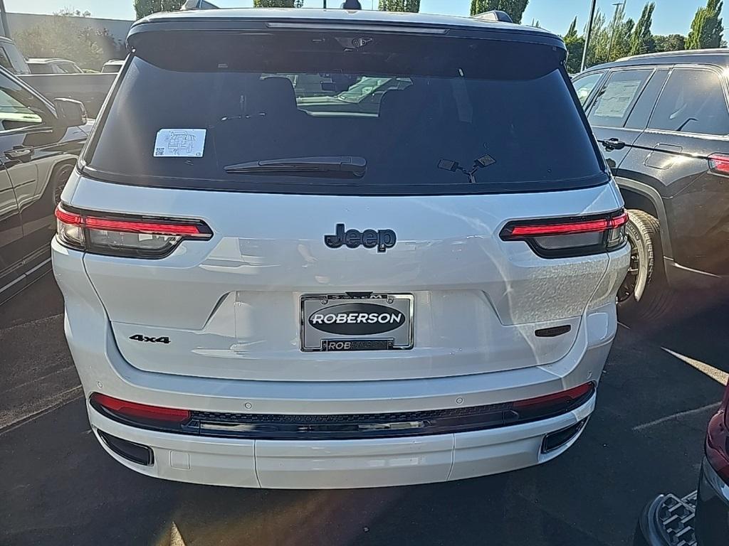 new 2025 Jeep Grand Cherokee L car, priced at $67,217