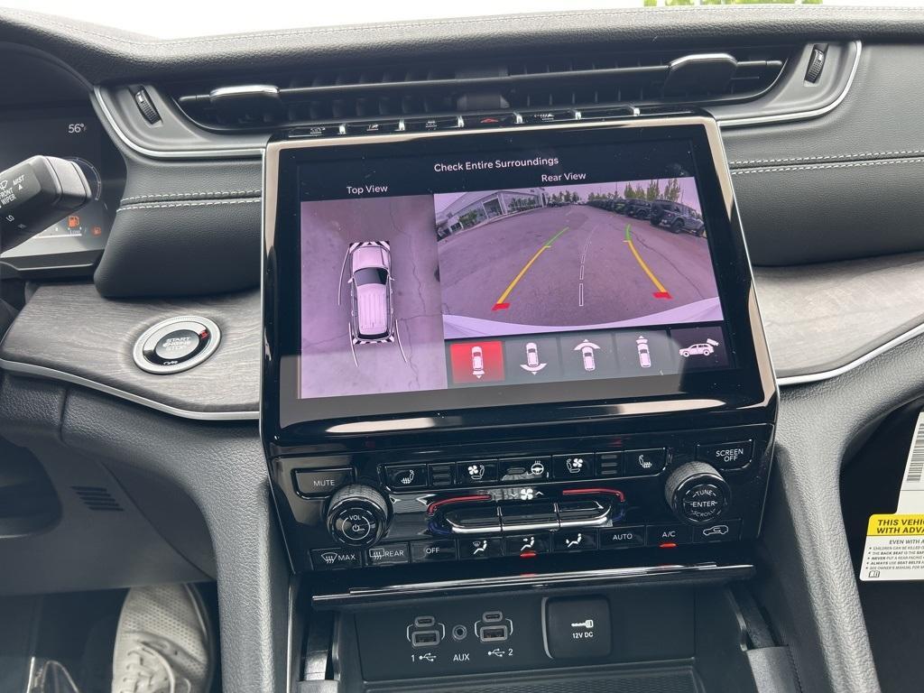 new 2025 Jeep Grand Cherokee car, priced at $53,821