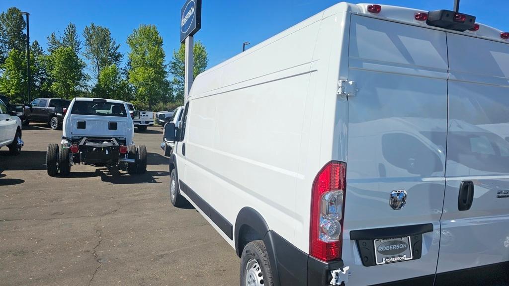 new 2025 Ram ProMaster 2500 car, priced at $50,747