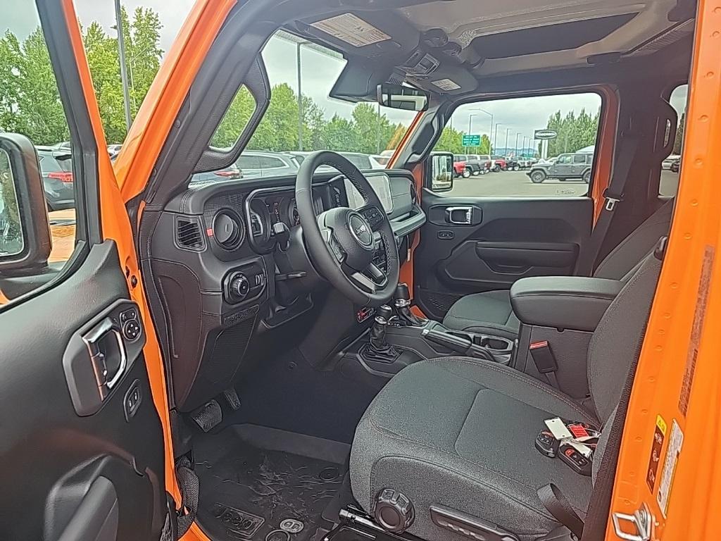 new 2025 Jeep Wrangler car, priced at $65,538