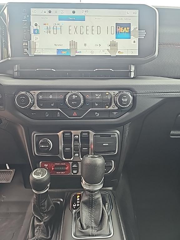 new 2025 Jeep Wrangler car, priced at $65,538