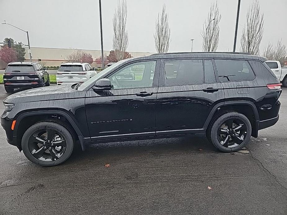 new 2024 Jeep Grand Cherokee L car, priced at $44,521