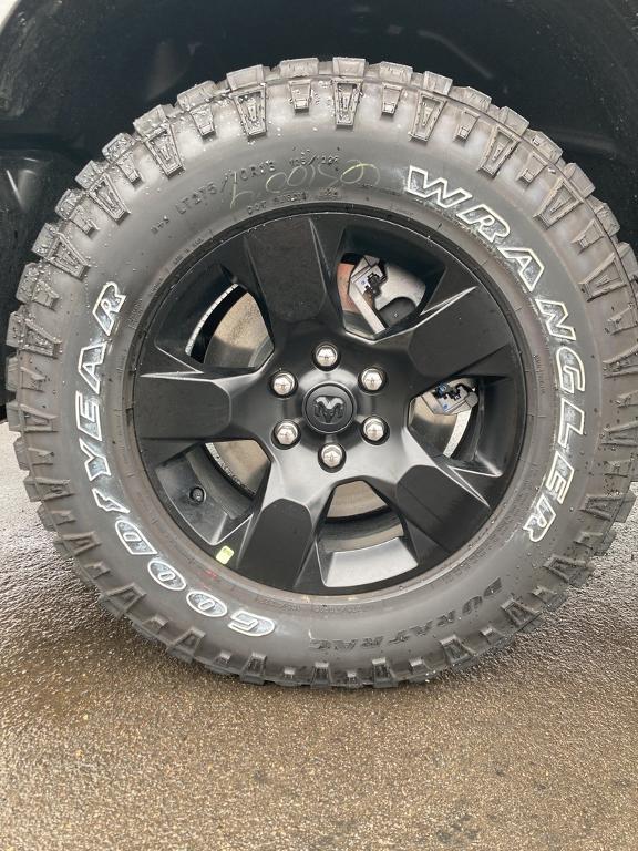 new 2025 Ram 1500 car, priced at $50,921