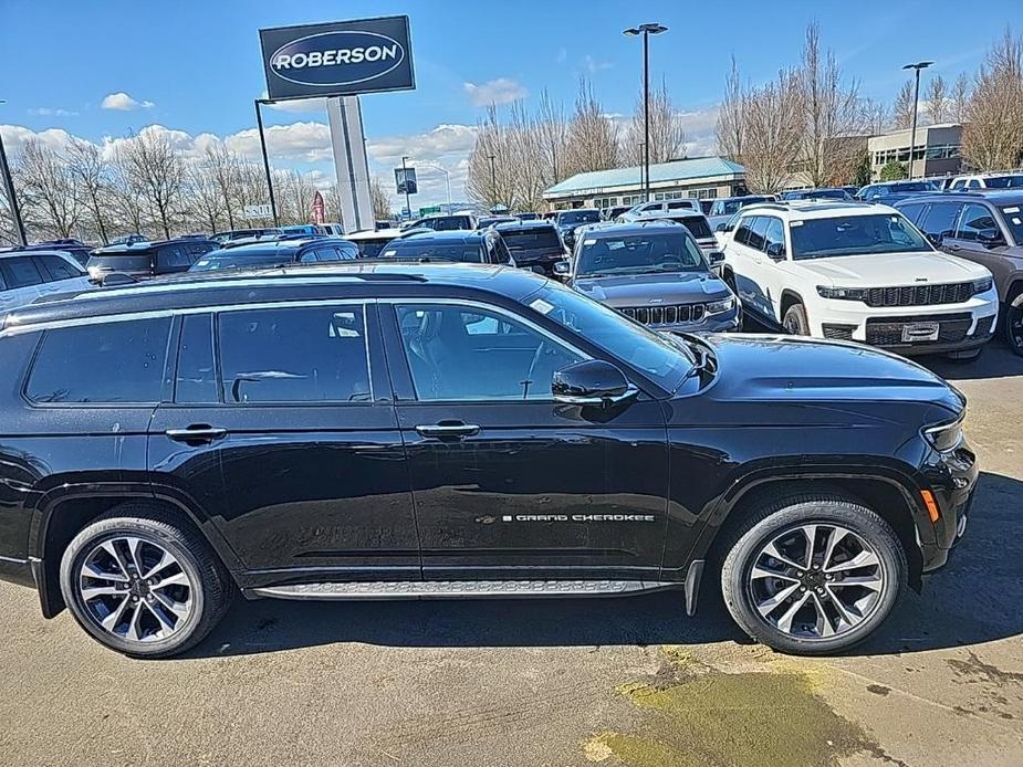 new 2024 Jeep Grand Cherokee L car, priced at $61,923