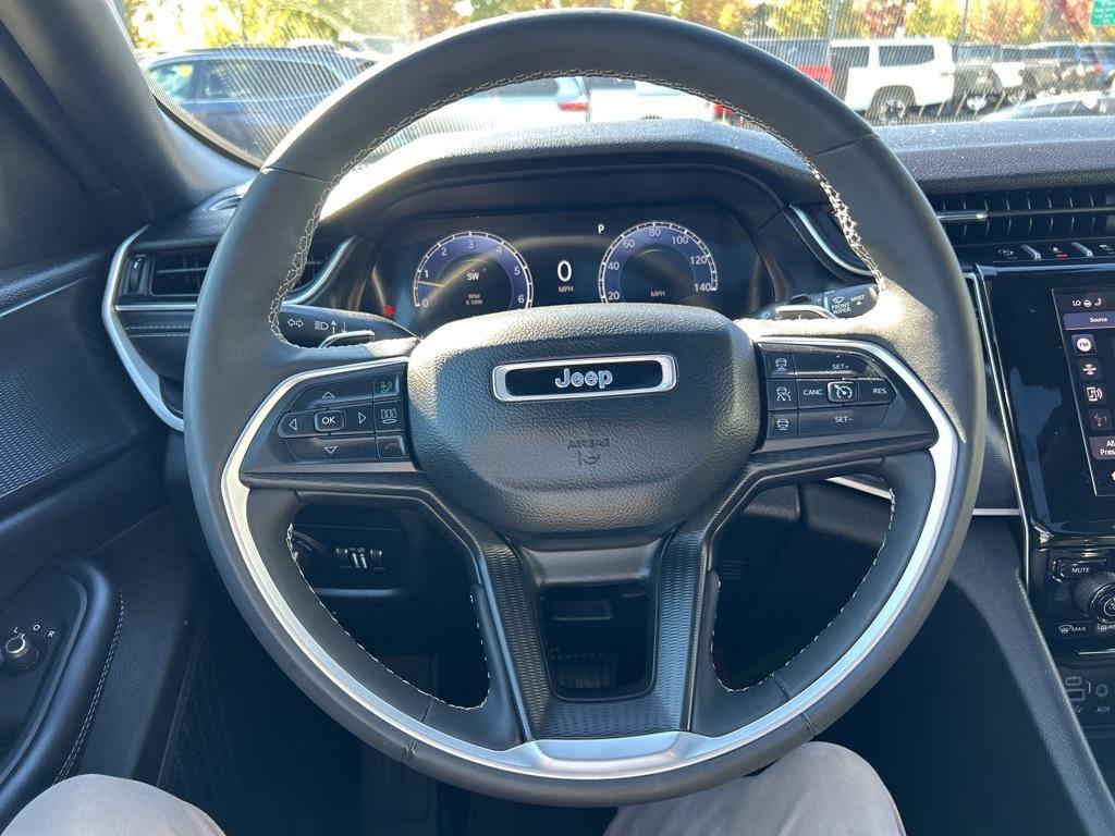 used 2024 Jeep Grand Cherokee car, priced at $34,000