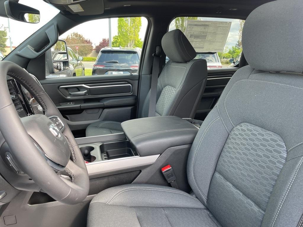 new 2025 Ram 1500 car, priced at $58,451