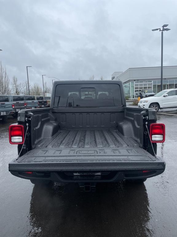 new 2025 Jeep Gladiator car, priced at $44,700