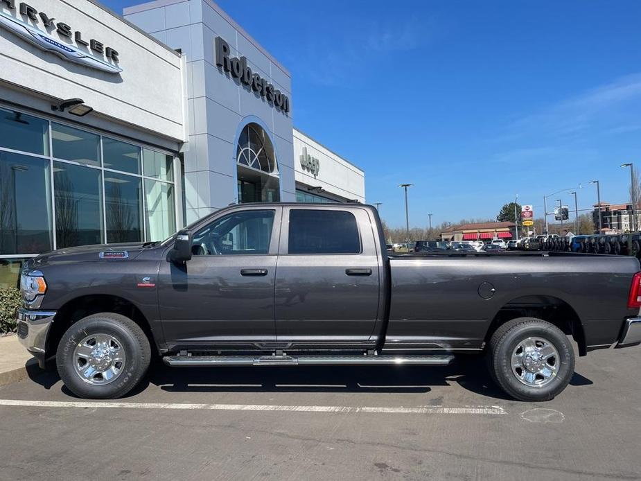 new 2024 Ram 3500 car, priced at $71,886