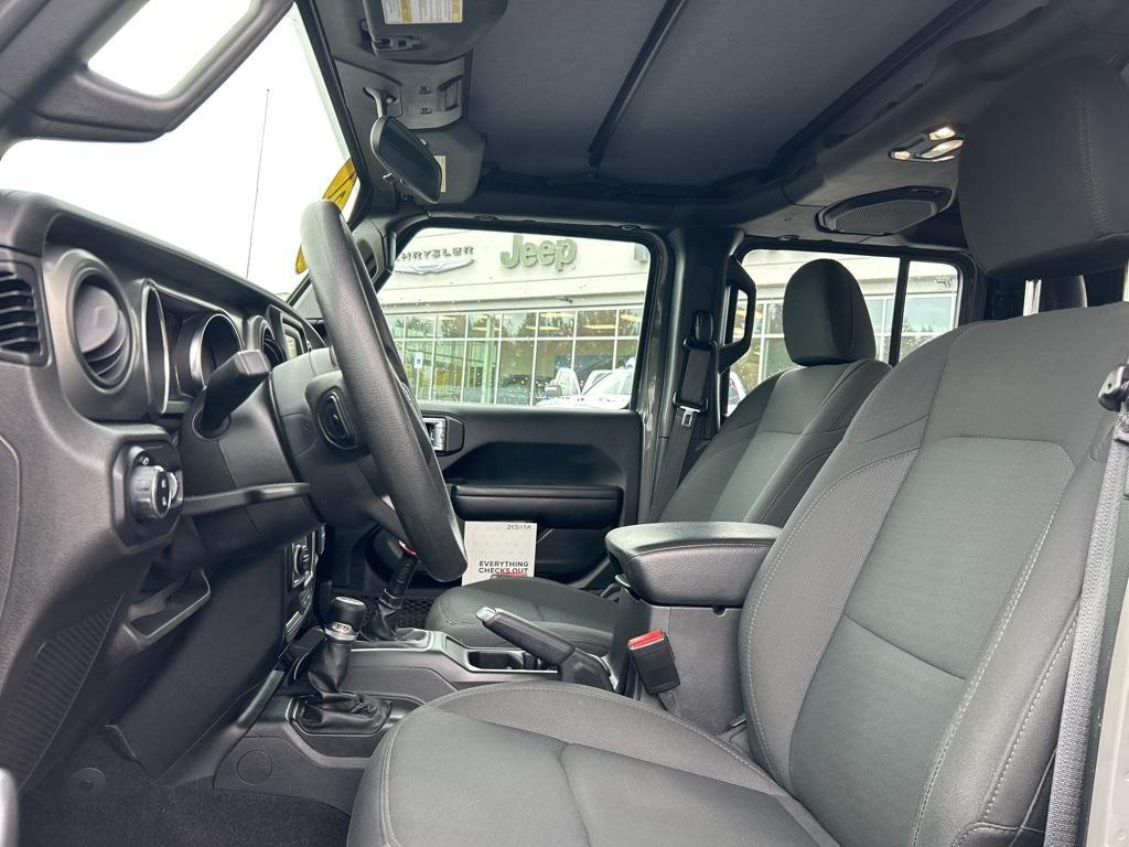 used 2021 Jeep Gladiator car, priced at $32,250