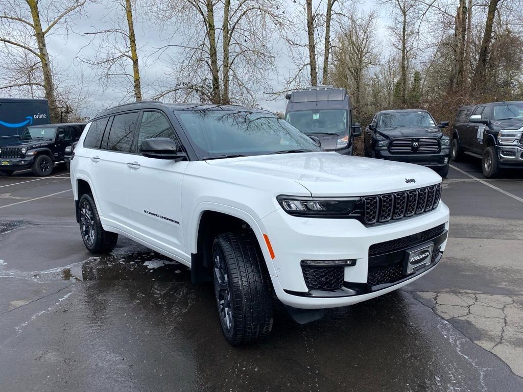 new 2025 Jeep Grand Cherokee L car, priced at $70,500