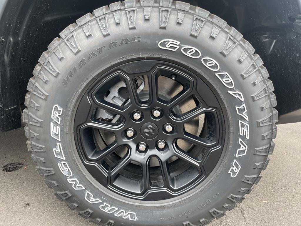 new 2025 Ram 1500 car, priced at $70,915