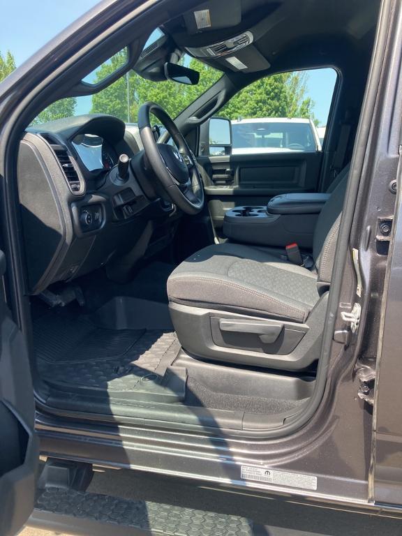 new 2025 Ram 3500 car, priced at $71,575