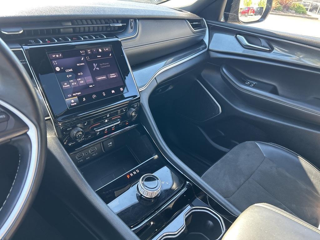 used 2022 Jeep Grand Cherokee car, priced at $36,000