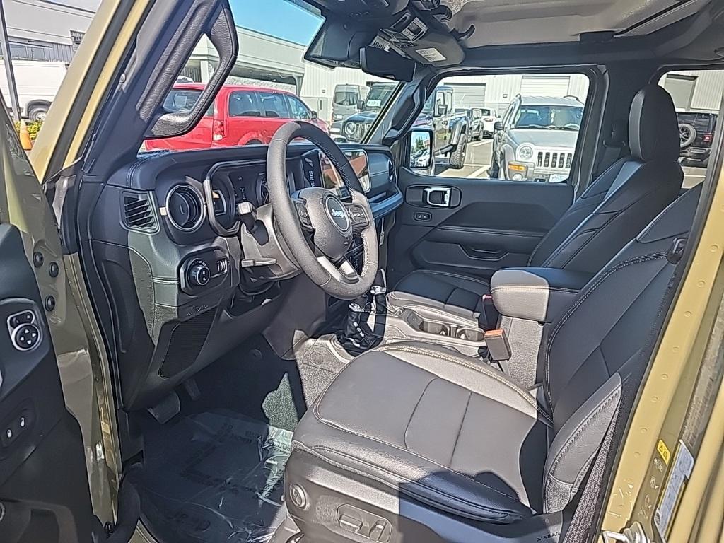 new 2025 Jeep Gladiator car, priced at $50,091