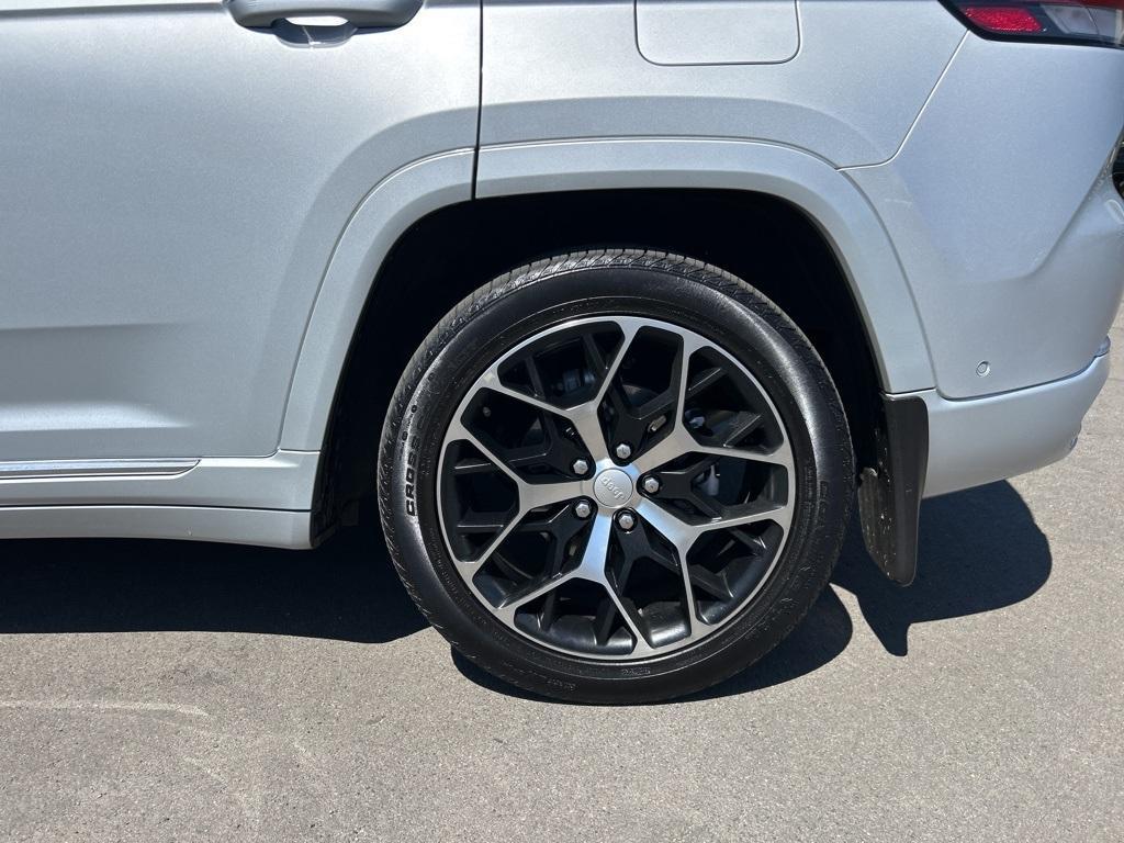 used 2022 Jeep Grand Cherokee car, priced at $52,000