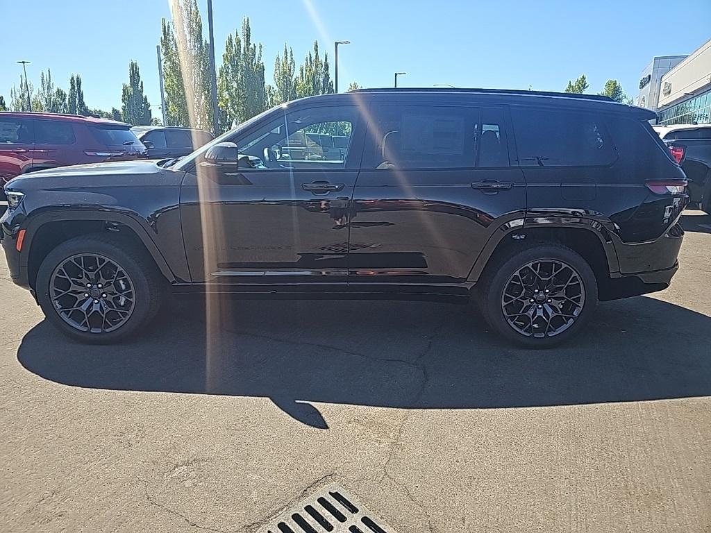 new 2025 Jeep Grand Cherokee L car, priced at $69,345
