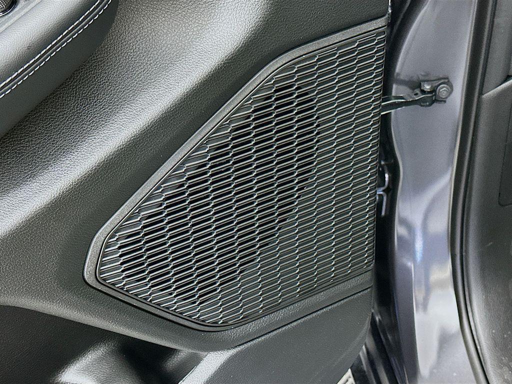 new 2025 Jeep Grand Cherokee car, priced at $40,804