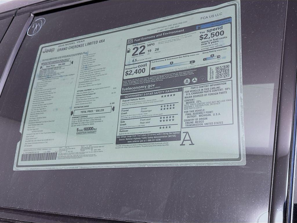 new 2025 Jeep Grand Cherokee car, priced at $40,804