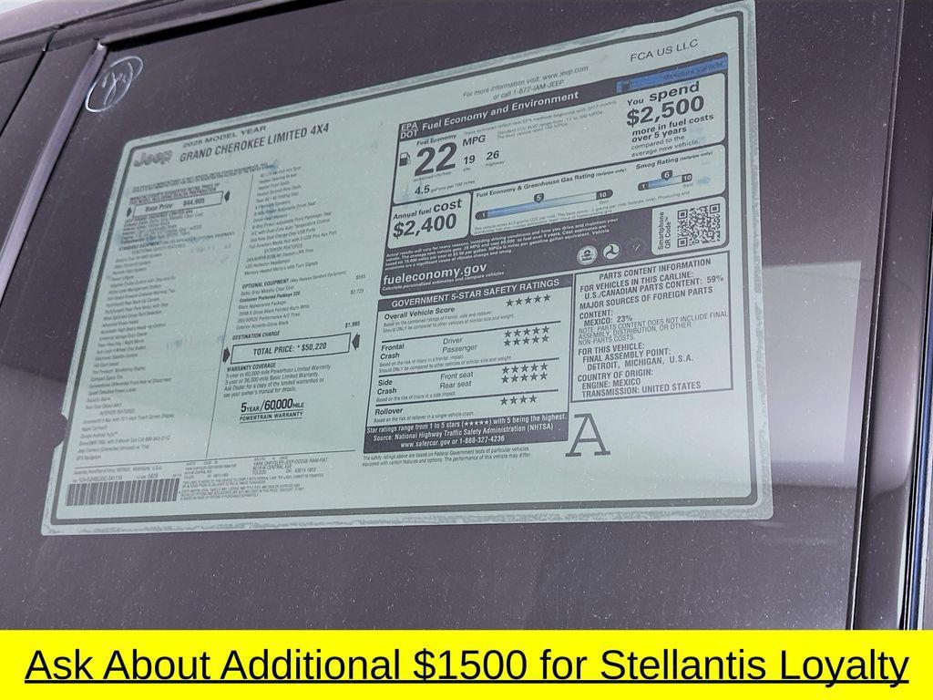 new 2025 Jeep Grand Cherokee car, priced at $44,804