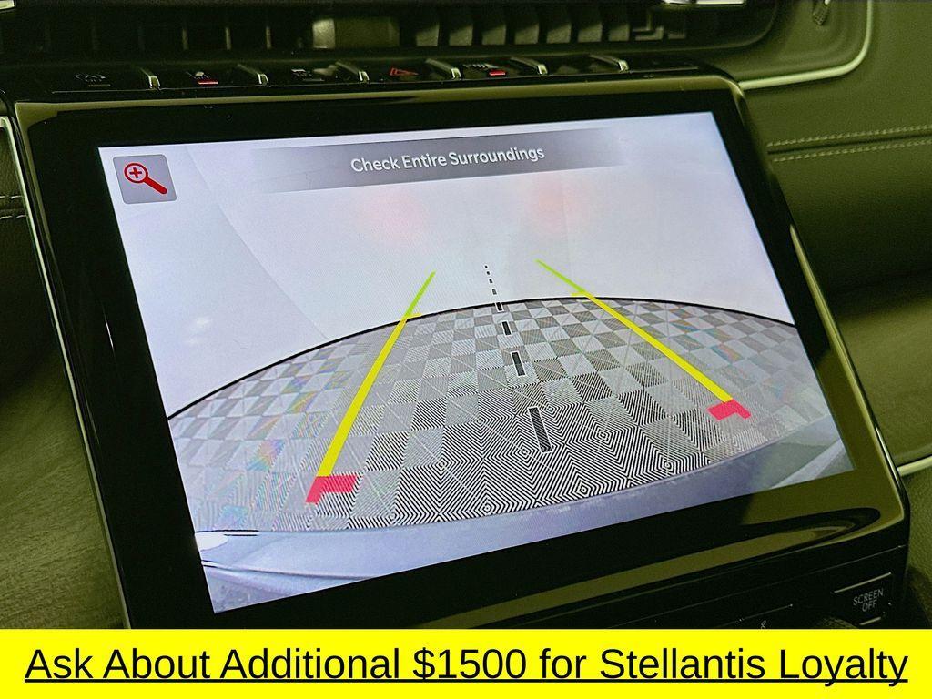 new 2025 Jeep Grand Cherokee car, priced at $44,804