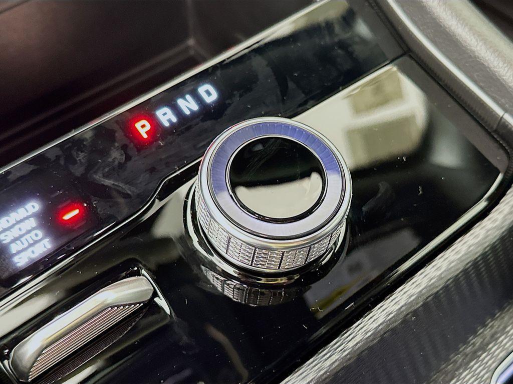 new 2025 Jeep Grand Cherokee car, priced at $40,804