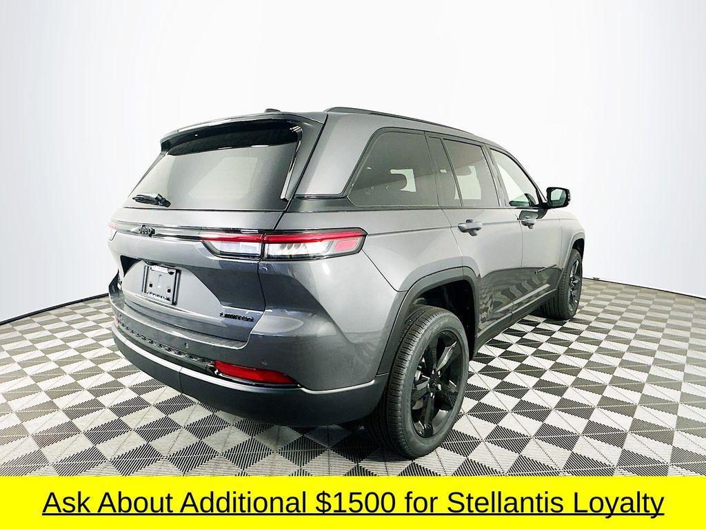 new 2025 Jeep Grand Cherokee car, priced at $44,804