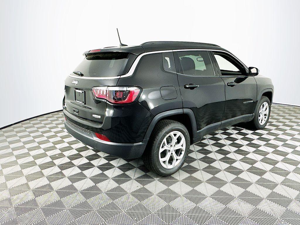 new 2024 Jeep Compass car, priced at $24,921