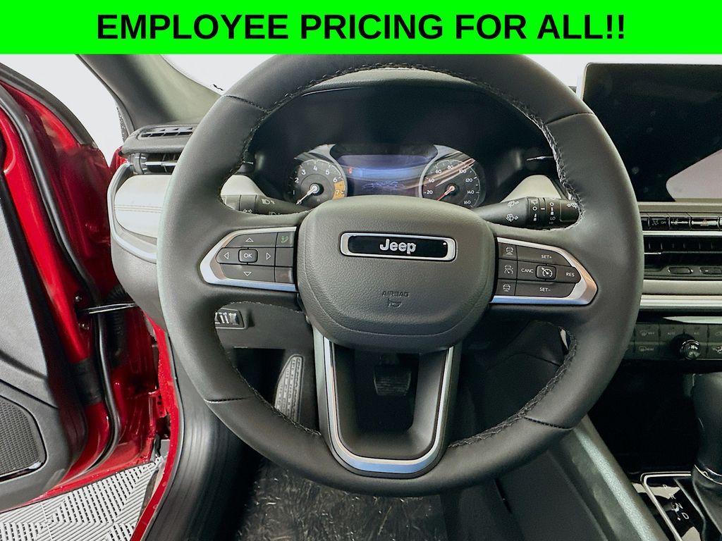 new 2025 Jeep Compass car, priced at $32,985