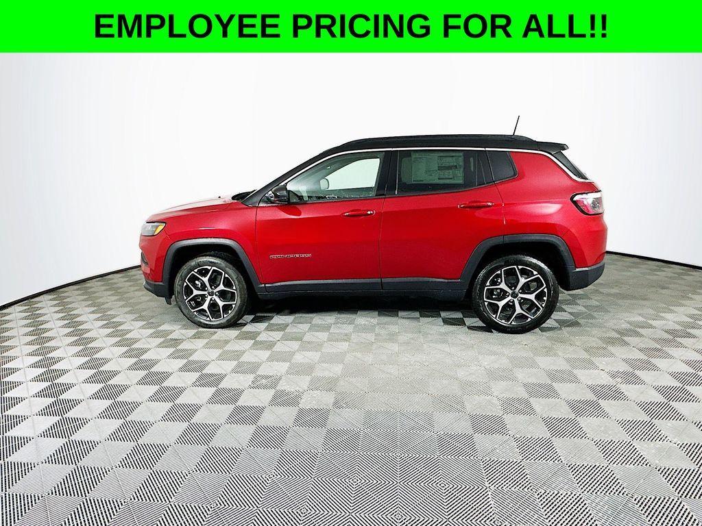 new 2025 Jeep Compass car, priced at $32,985