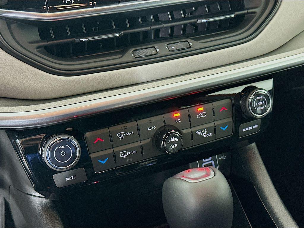 new 2025 Jeep Compass car, priced at $30,485