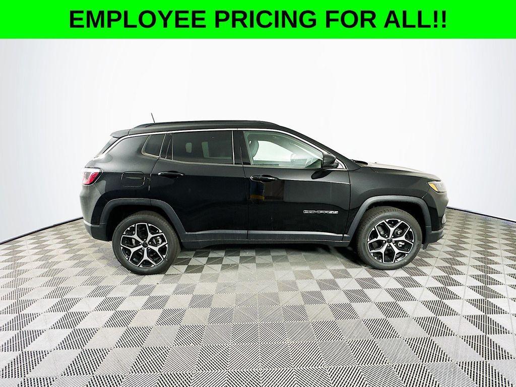 new 2025 Jeep Compass car, priced at $32,485