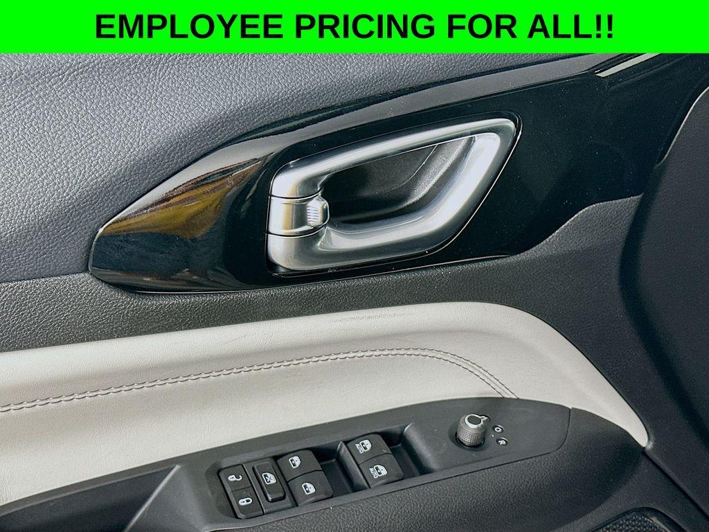new 2025 Jeep Compass car, priced at $32,485