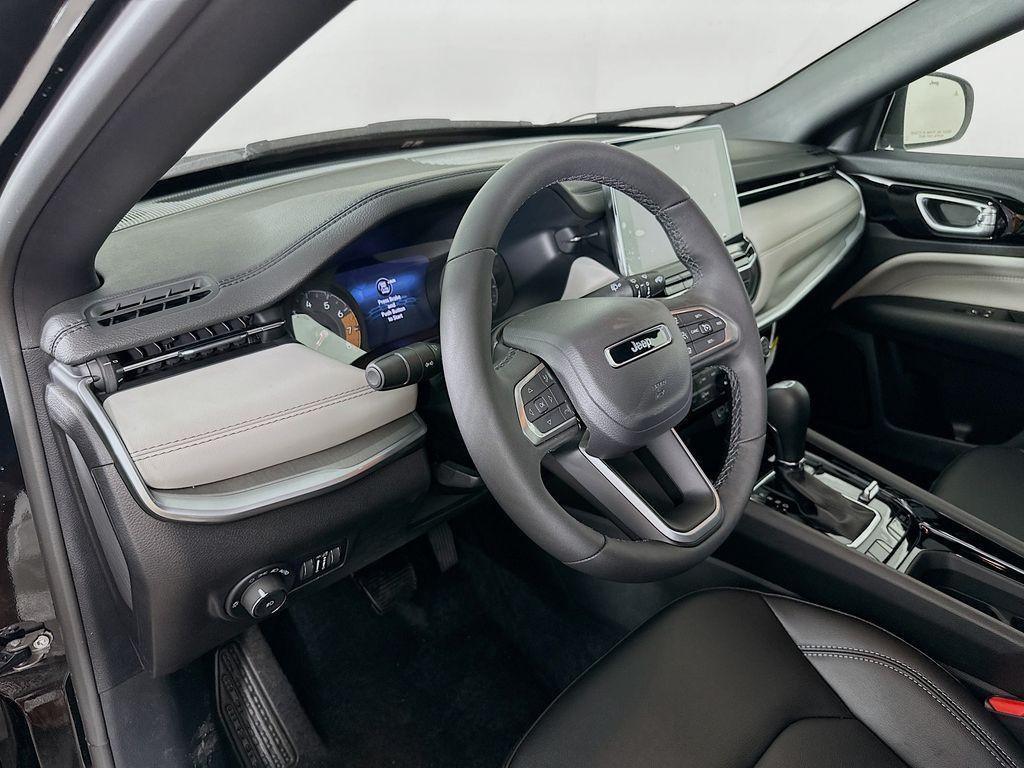 new 2025 Jeep Compass car, priced at $32,485