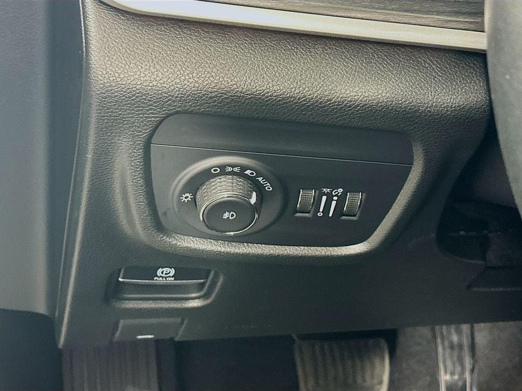 used 2021 Jeep Grand Cherokee L car, priced at $29,704