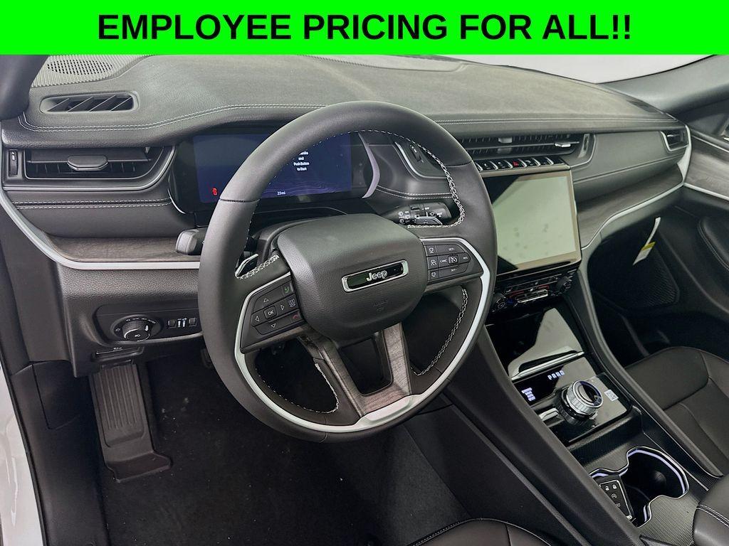 new 2025 Jeep Grand Cherokee L car, priced at $49,273