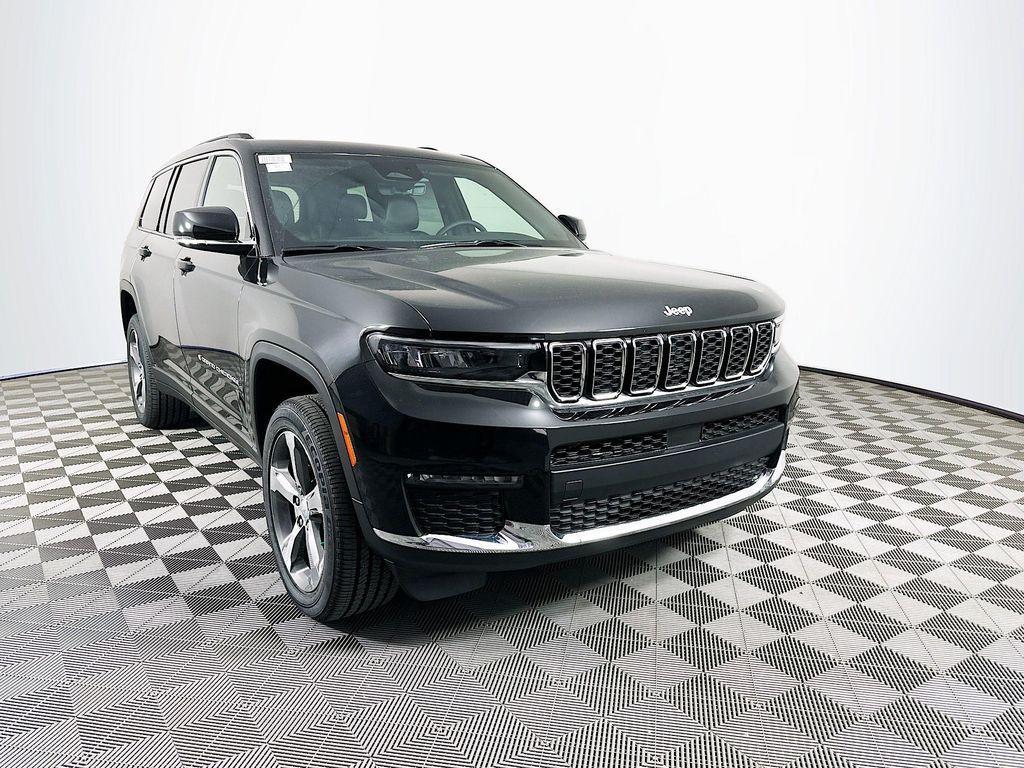 new 2025 Jeep Grand Cherokee L car, priced at $46,331